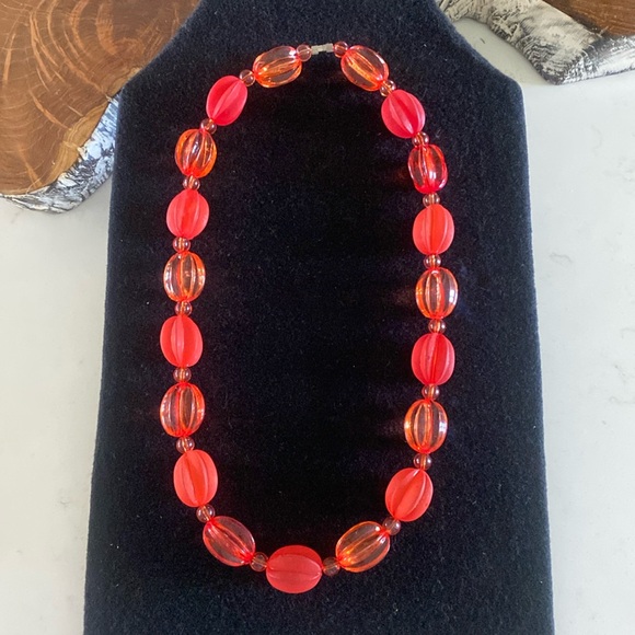 Vintage Redish Orange Lucite Beaded Necklace FINAL PRICE DROP - Picture 1 of 4
